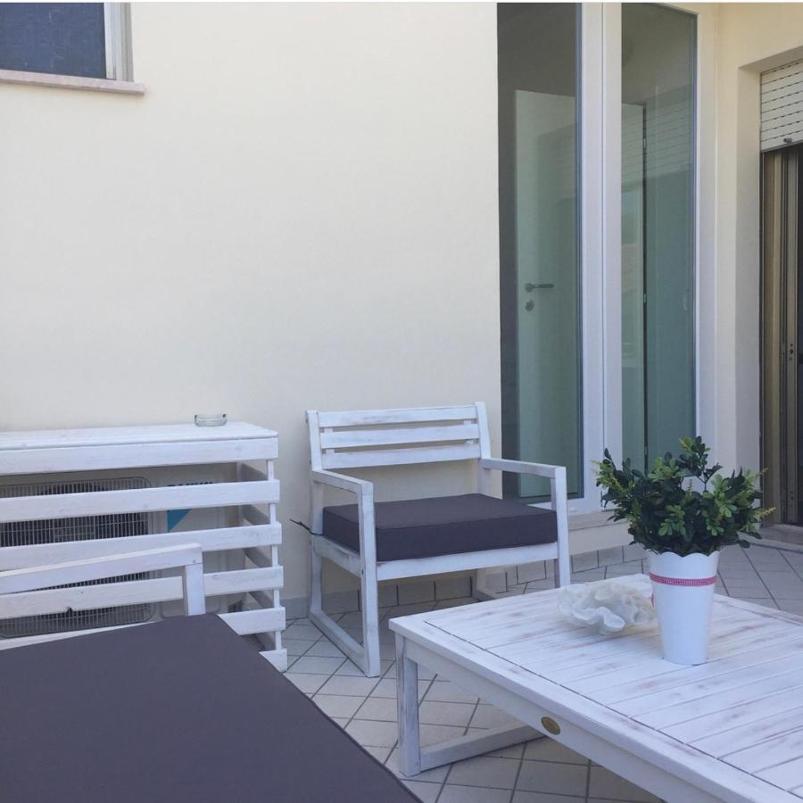 Apparthotel Ardea Riccione Dış mekan fotoğraf