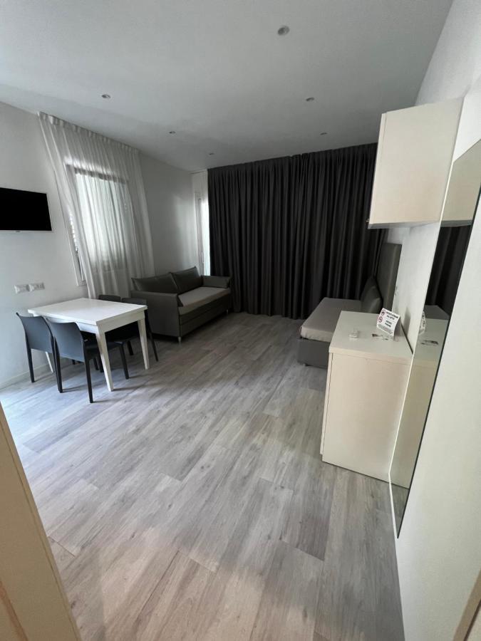 Apparthotel Ardea Riccione Dış mekan fotoğraf