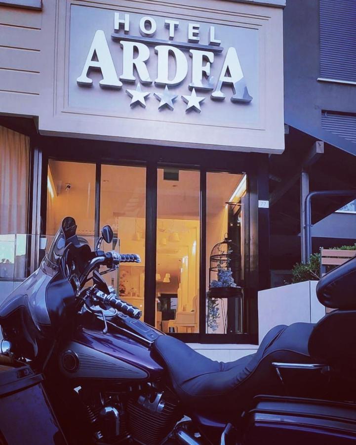 Apparthotel Ardea Riccione Dış mekan fotoğraf