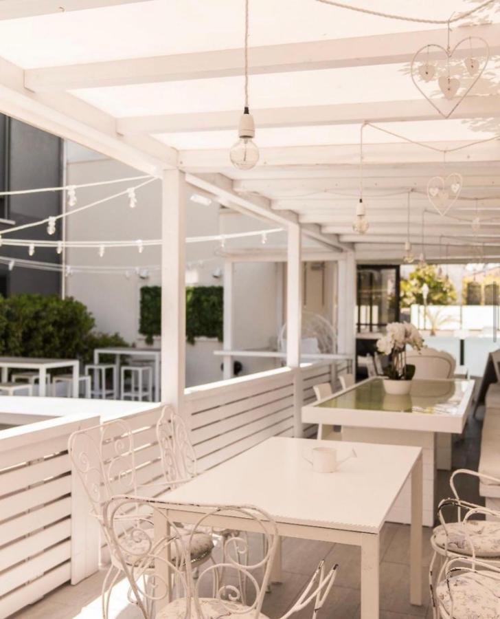 Apparthotel Ardea Riccione Dış mekan fotoğraf
