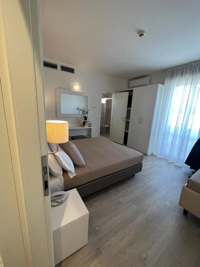 Apparthotel Ardea Riccione Dış mekan fotoğraf